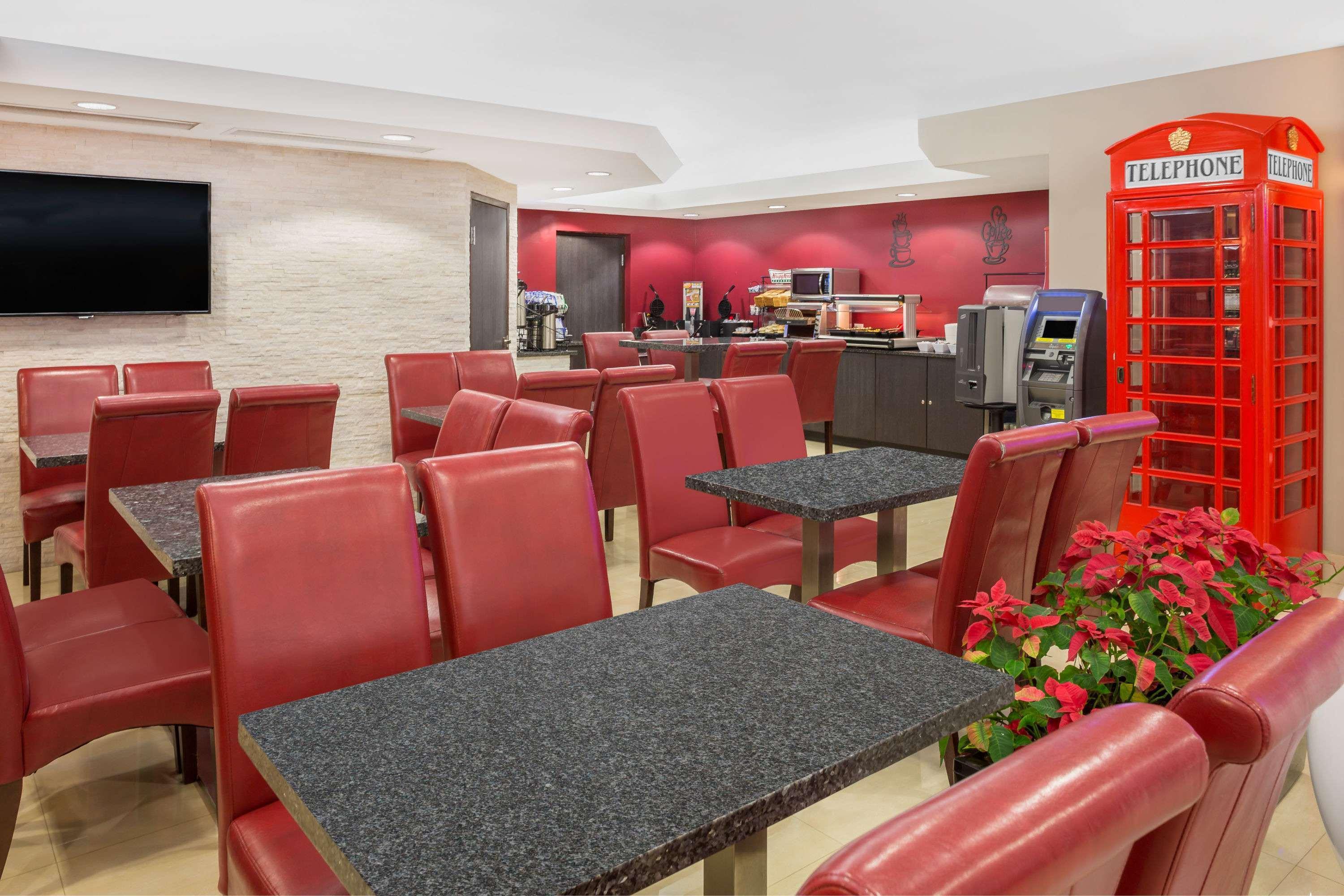 מלון Ramada By Wyndham Miami Springs/Miami International Airport מראה חיצוני תמונה